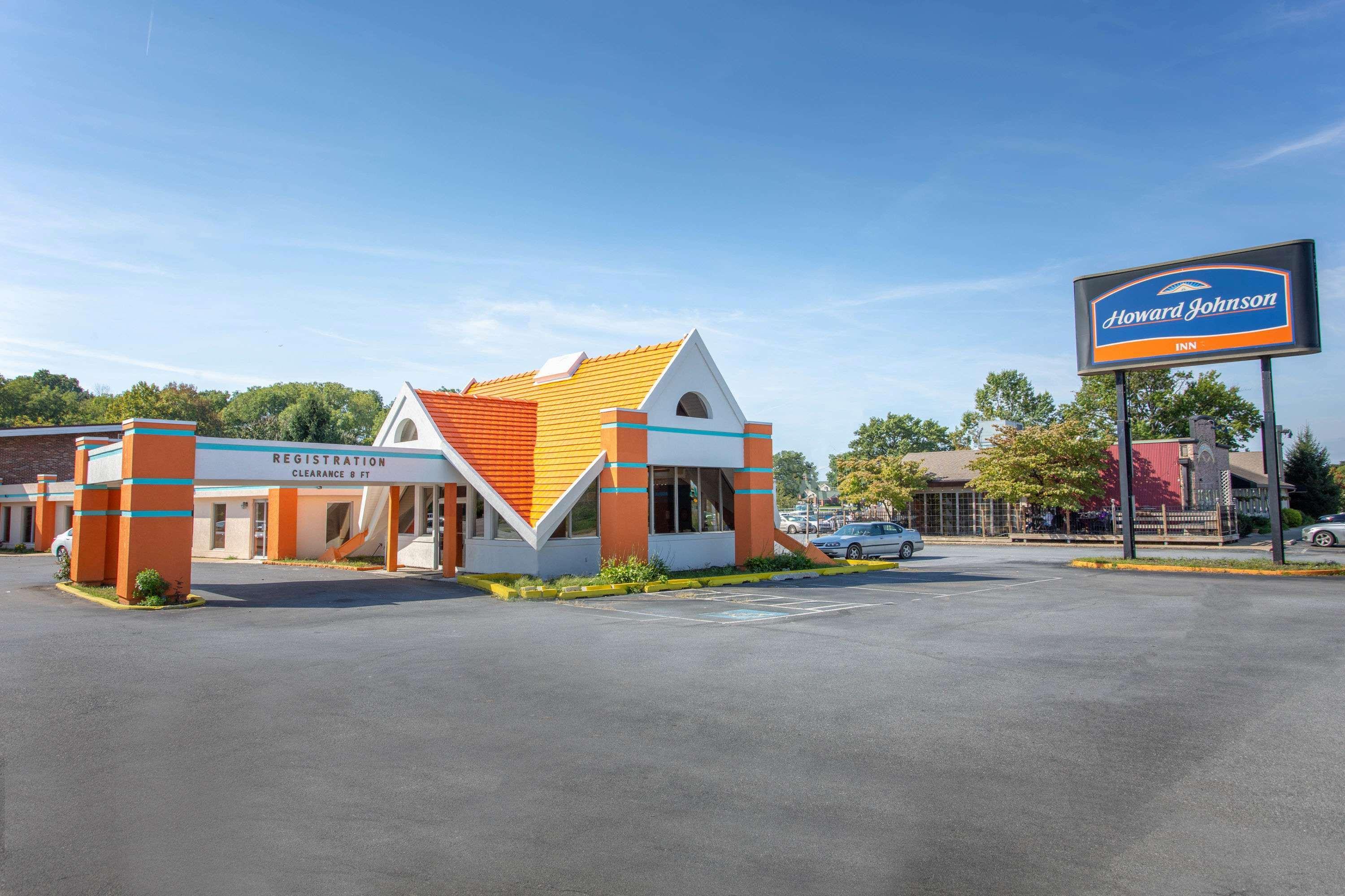 Howard Johnson By Wyndham Harrisburg Exterior foto